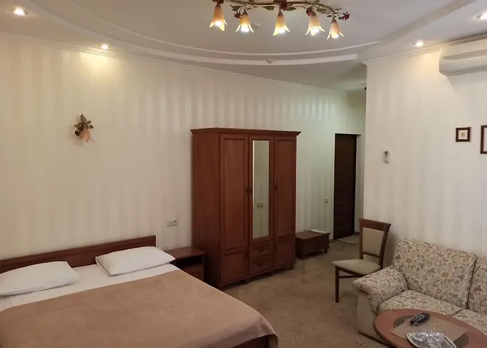 Hotel Status Вінниця